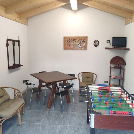 Chiaro House Appartement Colico Buitenkant foto